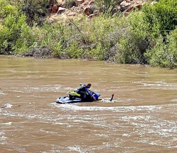 Good Samaritan Daniel Wright rescued a drowning father whose kayak overturned in the Colorado River.