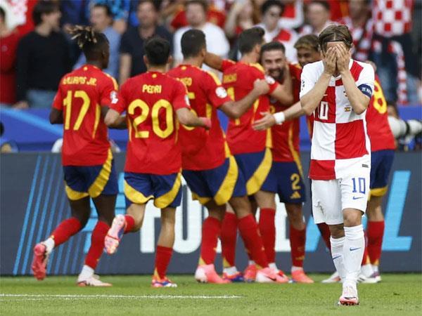 2024年欧洲杯:西班牙在首场比赛中以3比0战胜克罗地亚