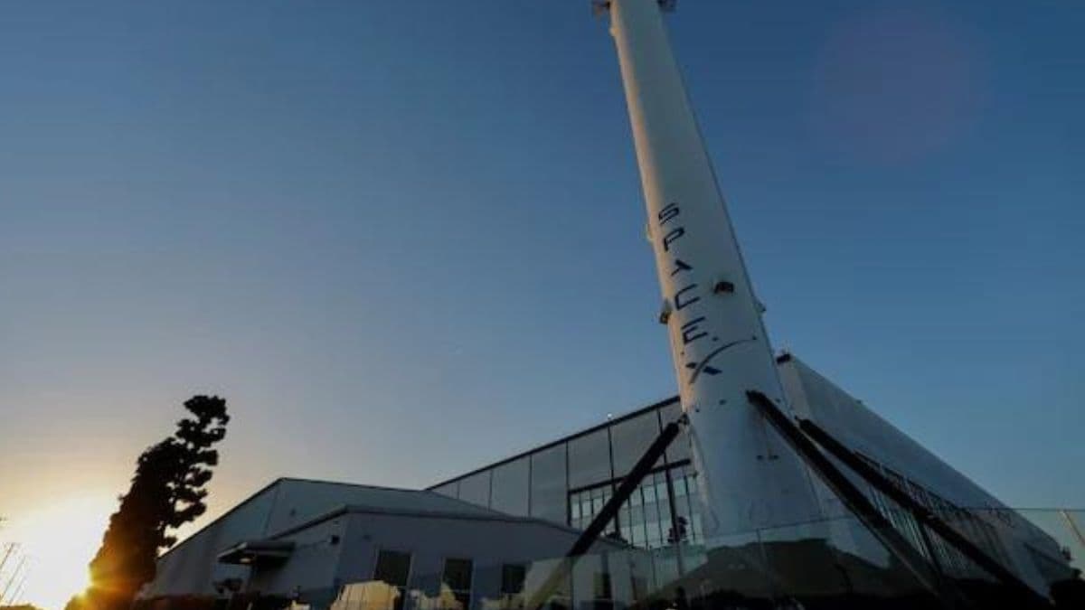 欧洲卫星运营商取消了阿丽亚娜6号的计划，与SpaceX合作
