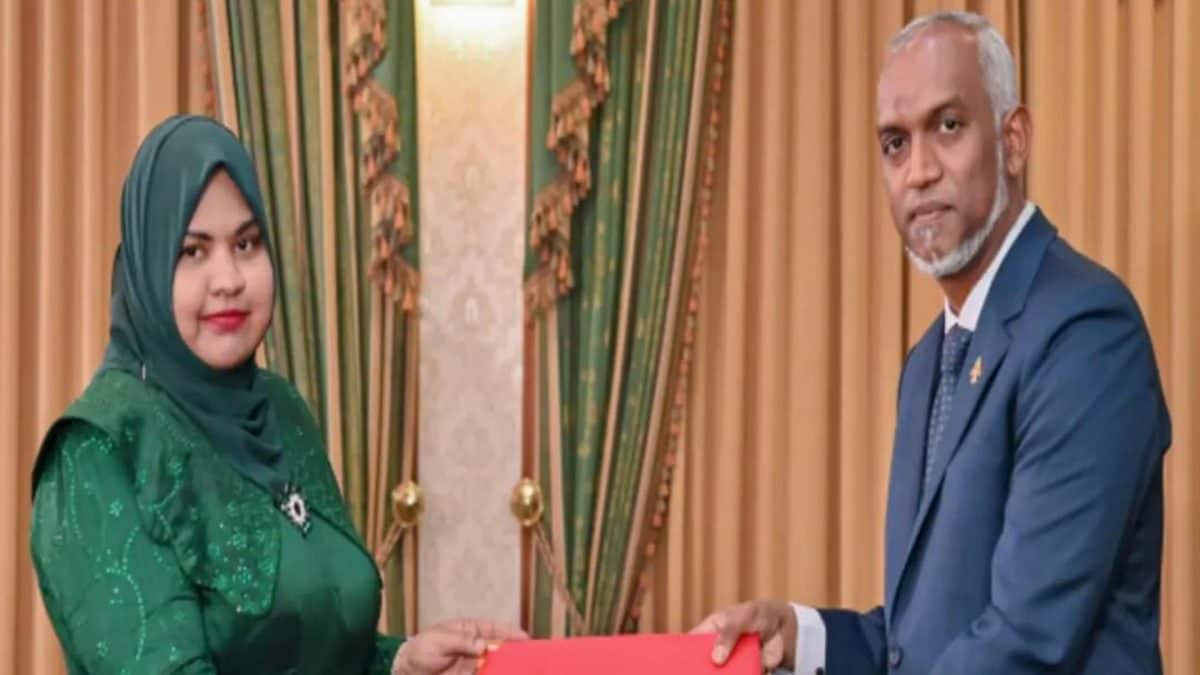 马尔代夫气候部长因对总统Muizzu施“黑魔法”被捕
