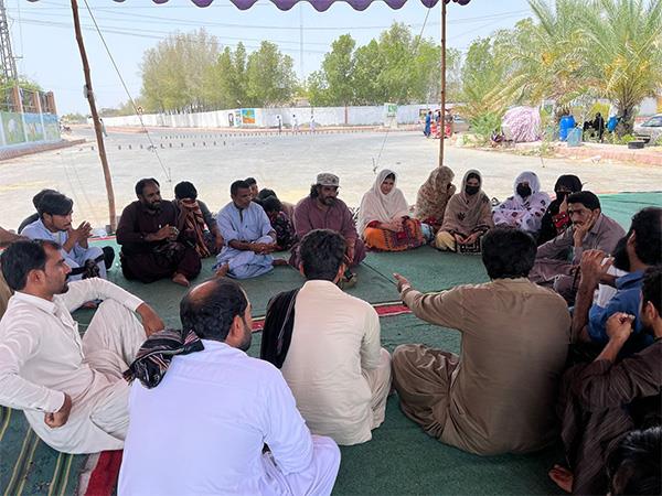 巴基斯坦:图巴特家庭静坐抗议进入第十天，请求无人理睬