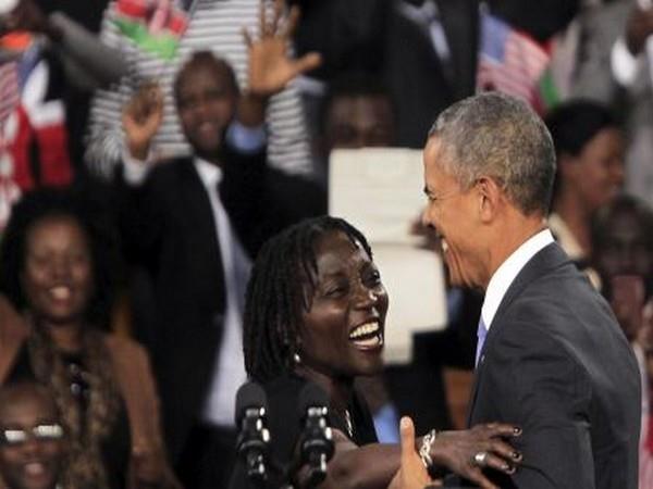 美国前总统巴拉克·奥巴马的妹妹在肯尼亚被催泪瓦斯直播