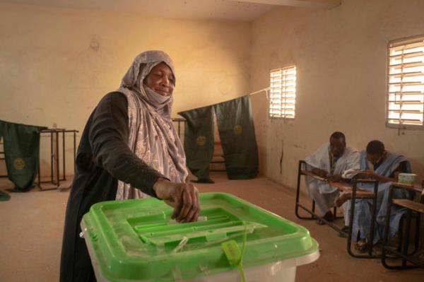 毛里塔尼亚总统加祖阿尼赢得连任，初步结果显示
